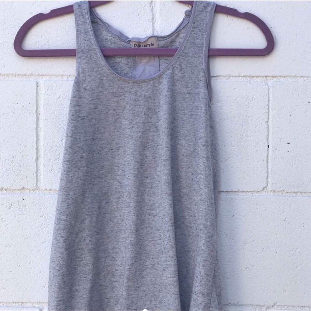 Gray tank top